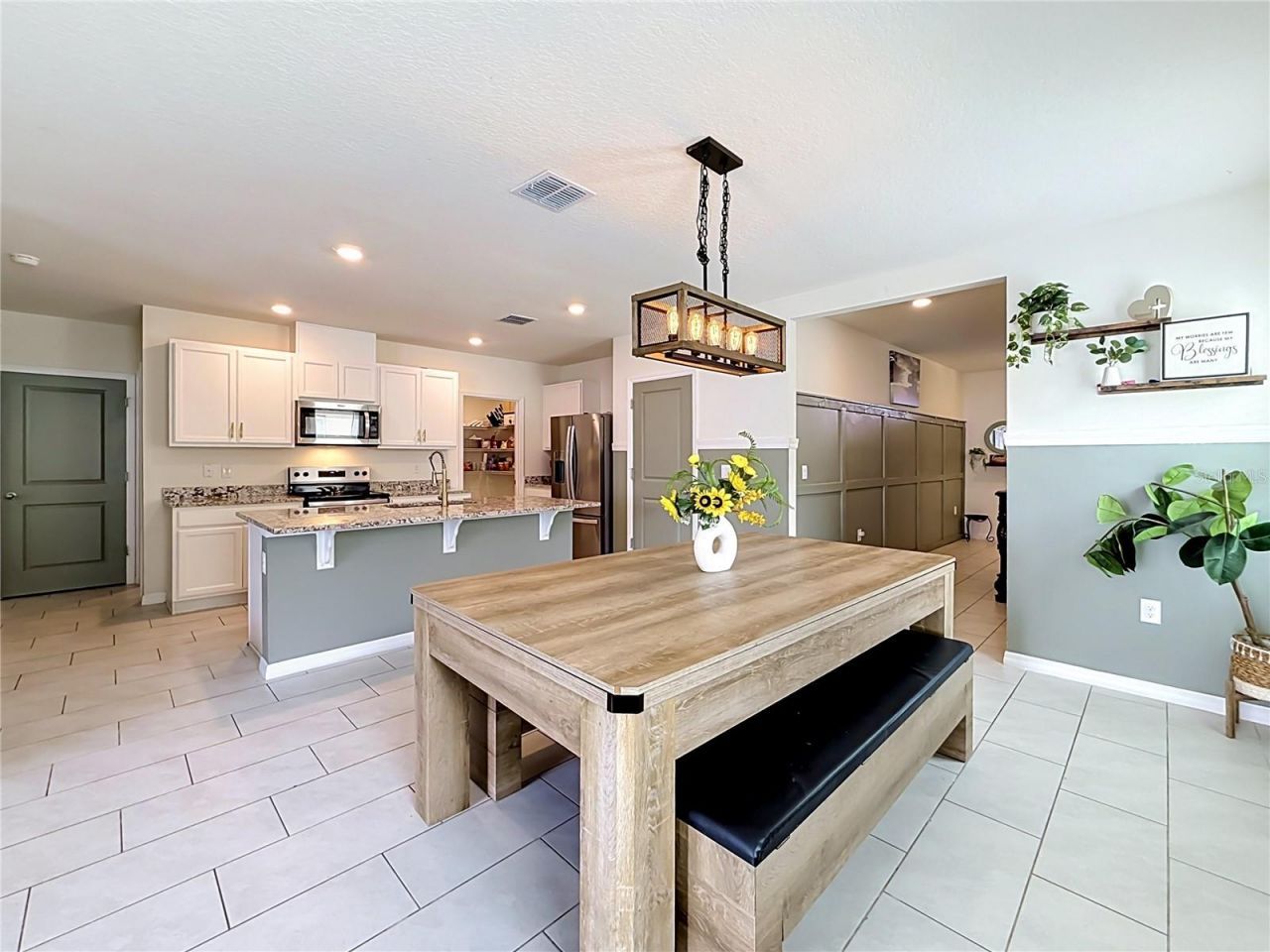 182 Amberwood Way , Umatilla, FL 32784 Photo