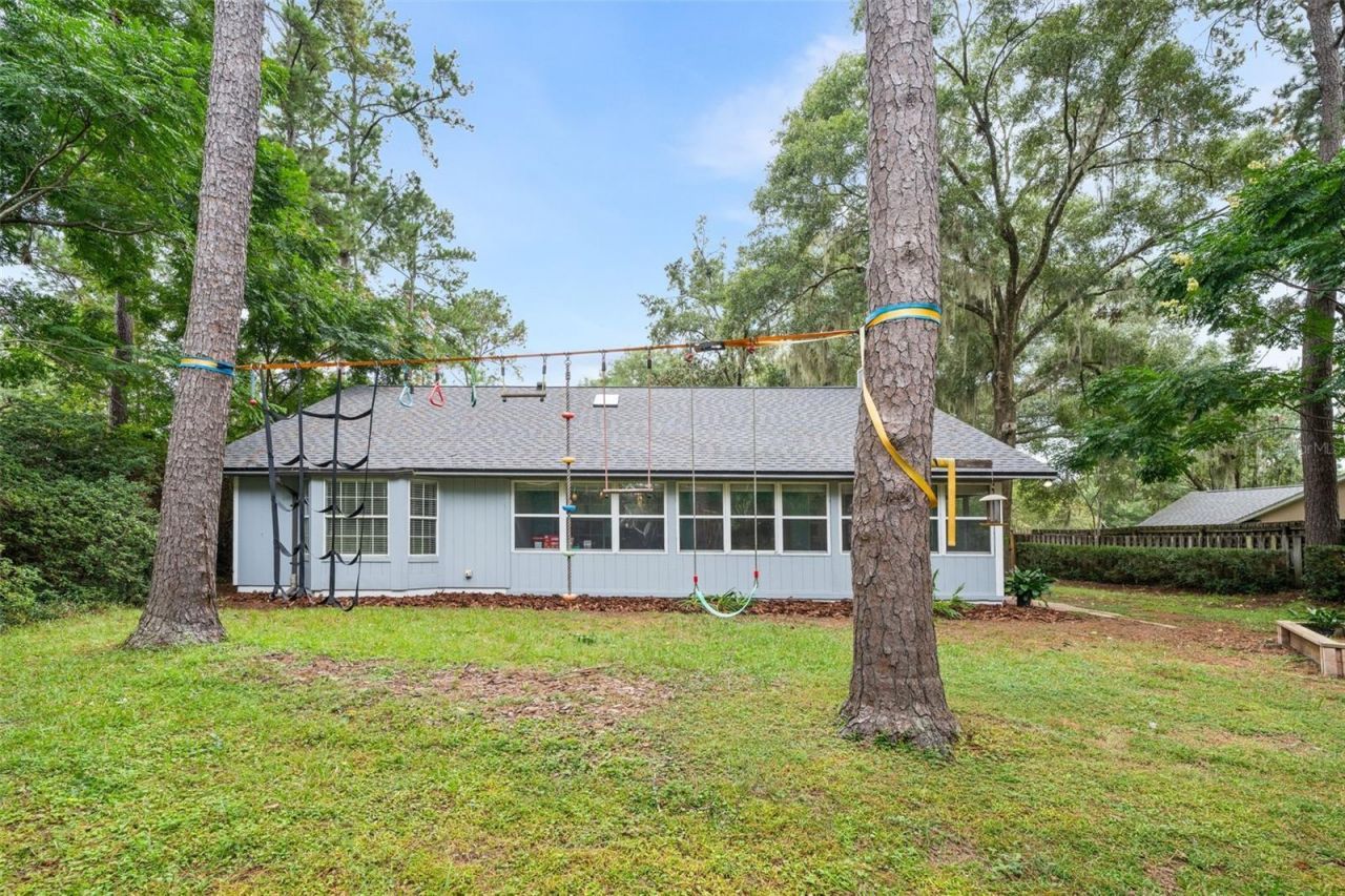 2712 NW 29th Place , Gainesville, FL 32605 Photo