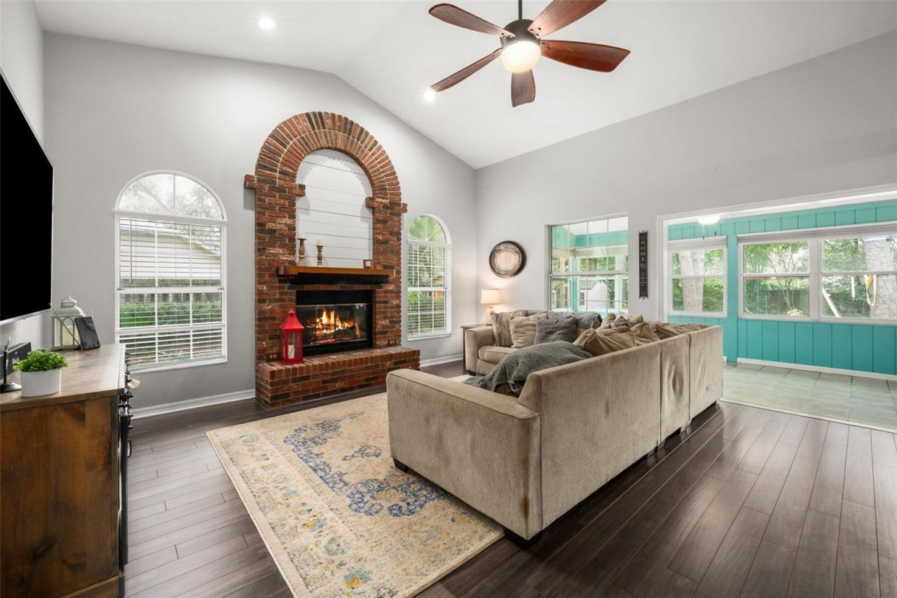 2712 NW 29th Place , Gainesville, FL 32605 Photo