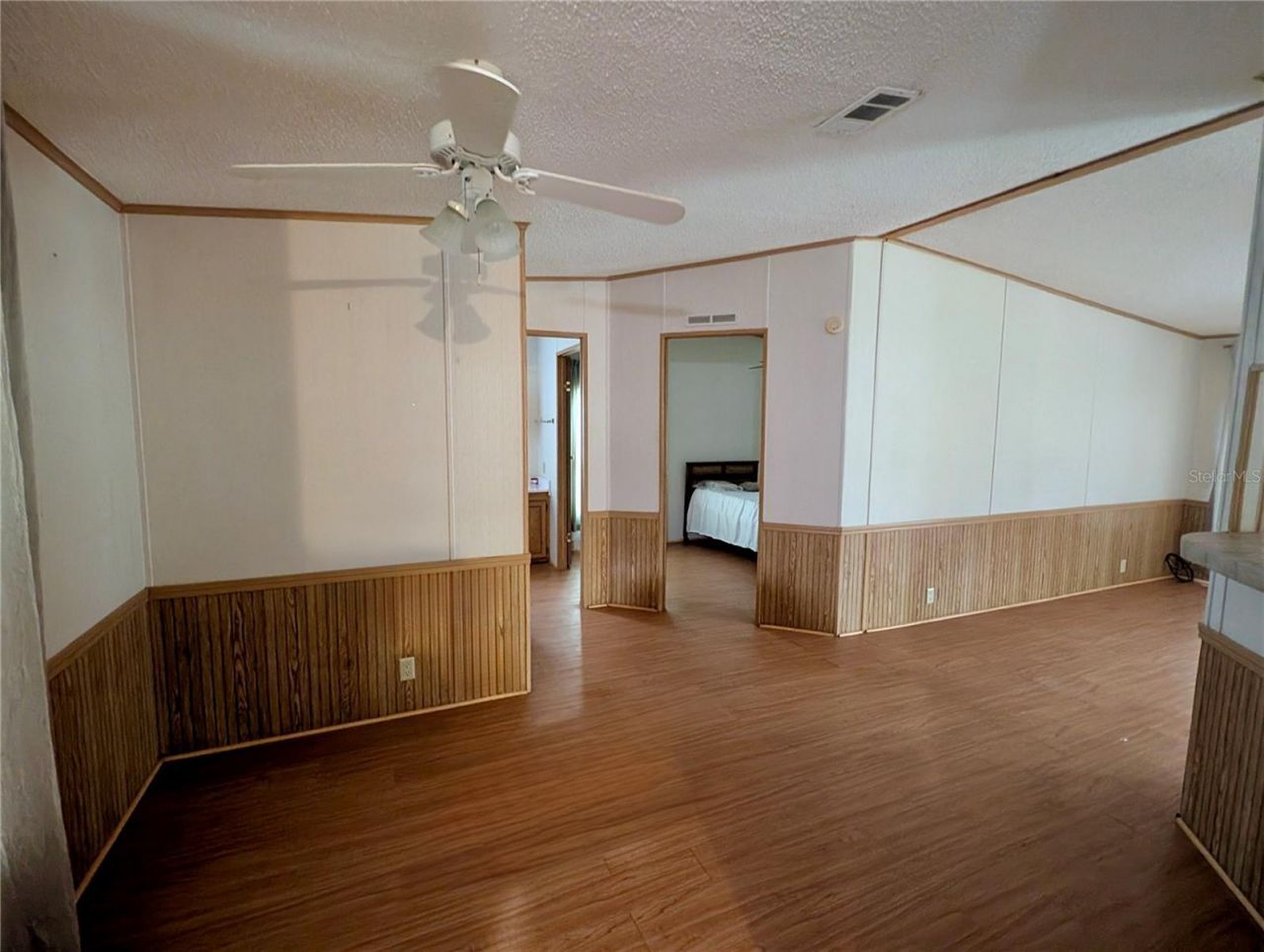 12180 NE 238th Terrace , Salt Springs, FL 32134 Photo