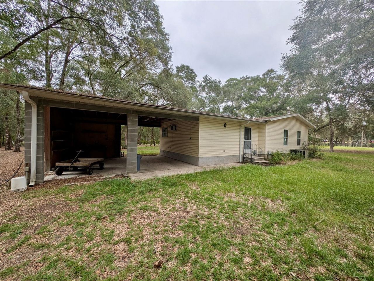 12180 NE 238th Terrace , Salt Springs, FL 32134 Photo