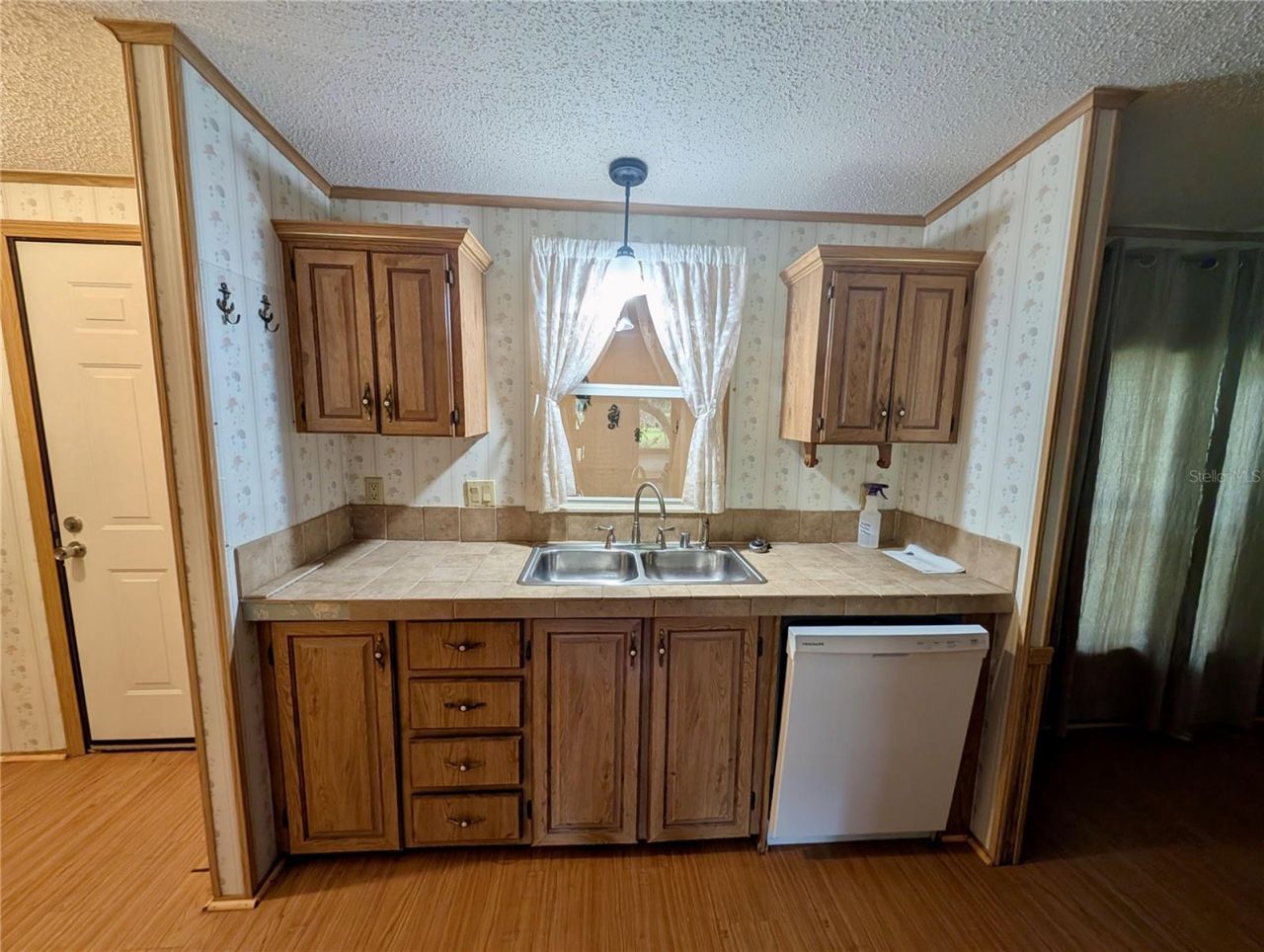 12180 NE 238th Terrace , Salt Springs, FL 32134 Photo