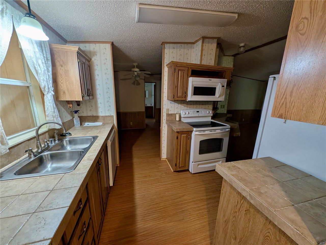 12180 NE 238th Terrace , Salt Springs, FL 32134 Photo