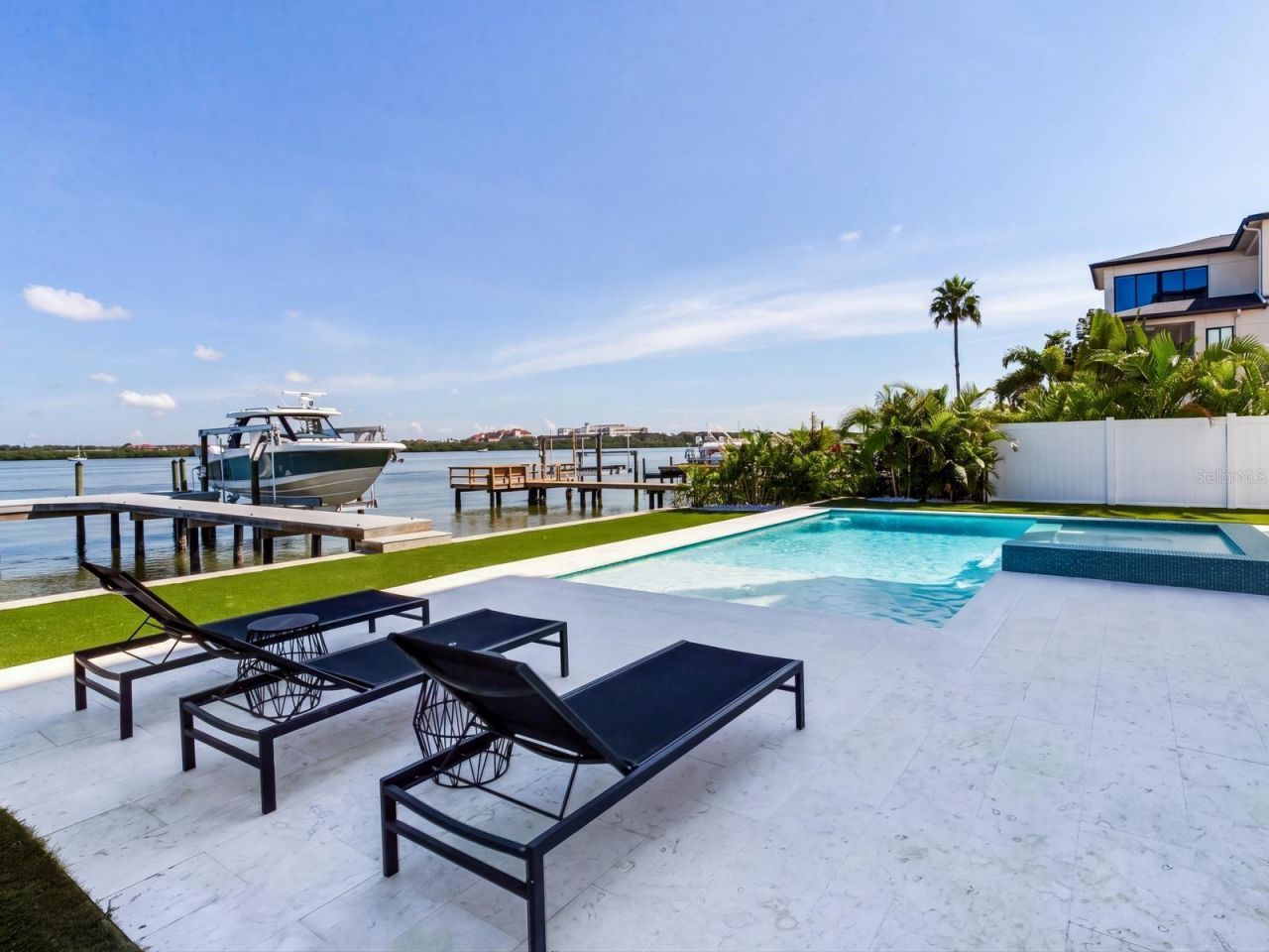 836 Bay Point Drive, Madeira Beach, FL 33708 Photo
