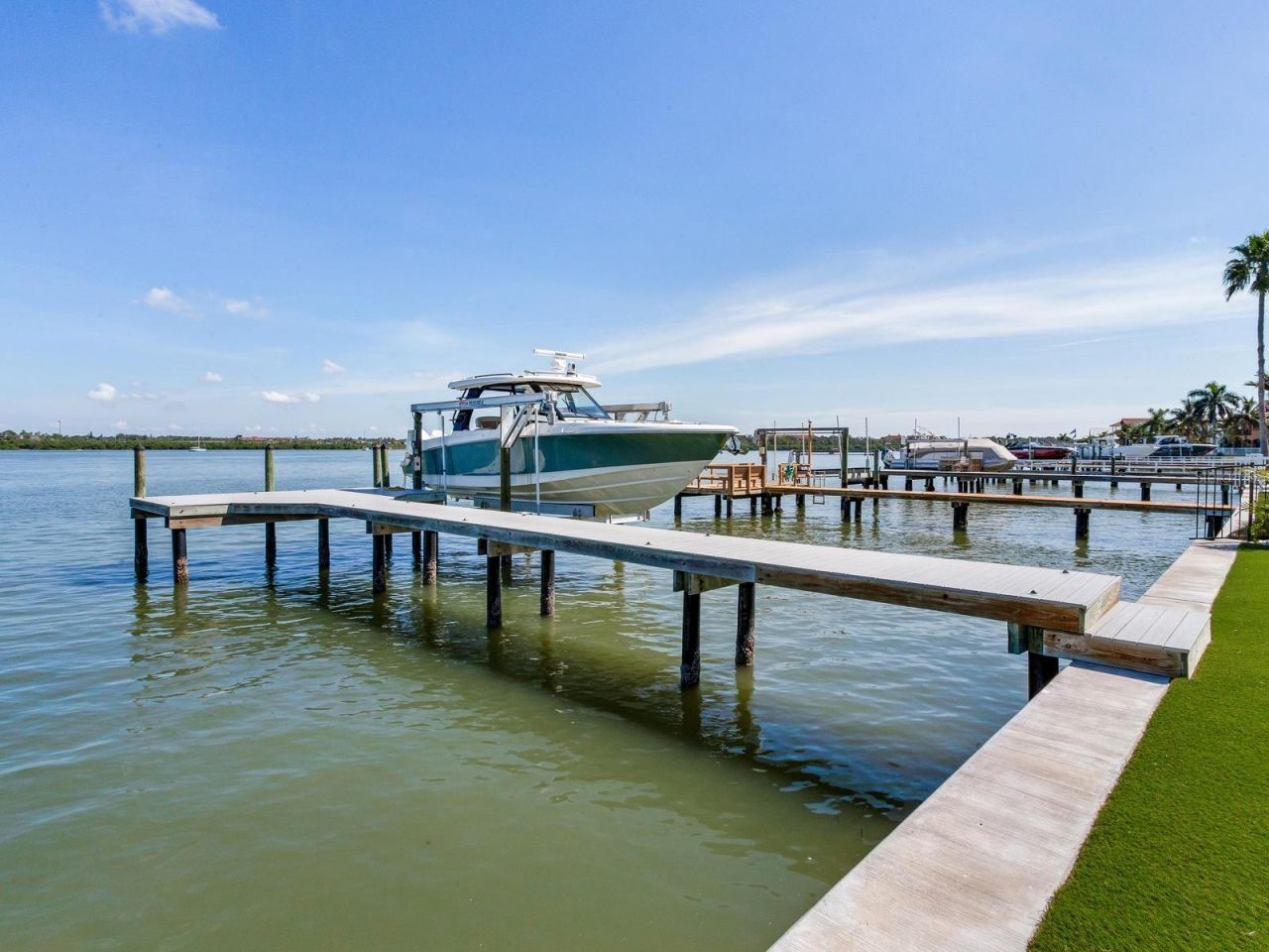 836 Bay Point Drive, Madeira Beach, FL 33708 Photo