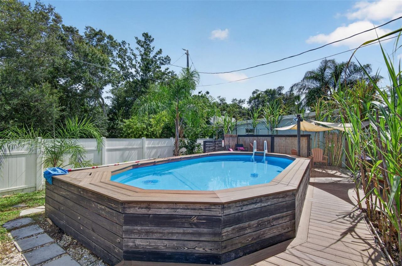 12787 95th Street N, Largo, FL 33773 Photo