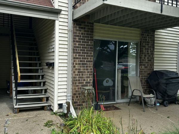 W170N11521 Armada Dr, Germantown, WI 53022