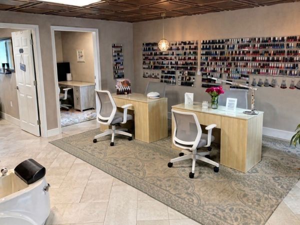 172 E. Bacon Street, Unit 2, Plainville, MA 02762