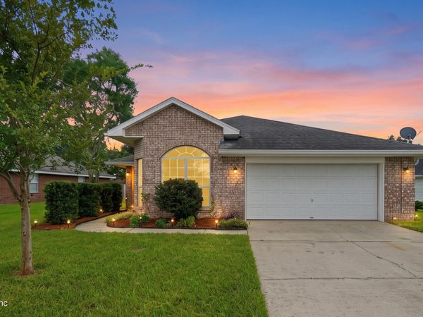 7681 VANDALAY Drive, Jacksonville, FL 32244