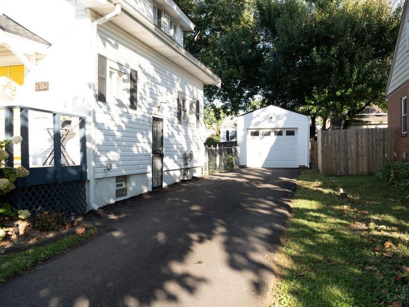 7110 Ohio Avenue, Deer Park, OH 45236 Photo 4