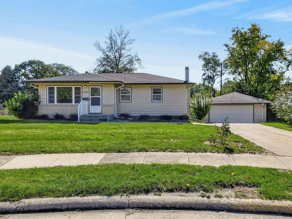 4124 Tucson Court, Ames, IA 50014