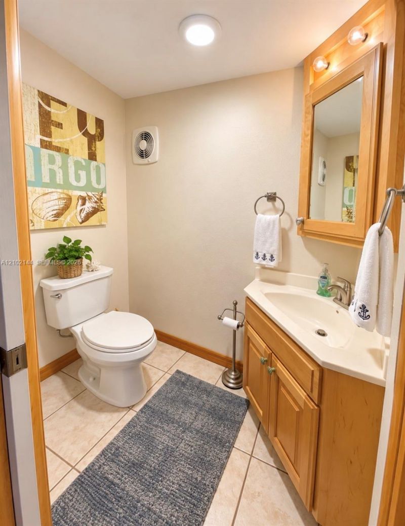 712 Garden State Ln , Unit 1, Key Largo, FL 33037 Photo