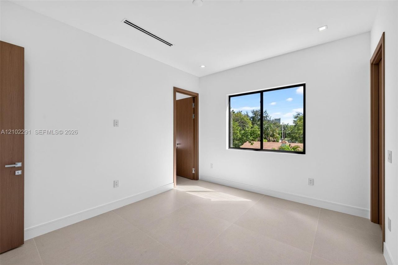 1412 SW 7th St , Fort Lauderdale, FL 33312 Photo