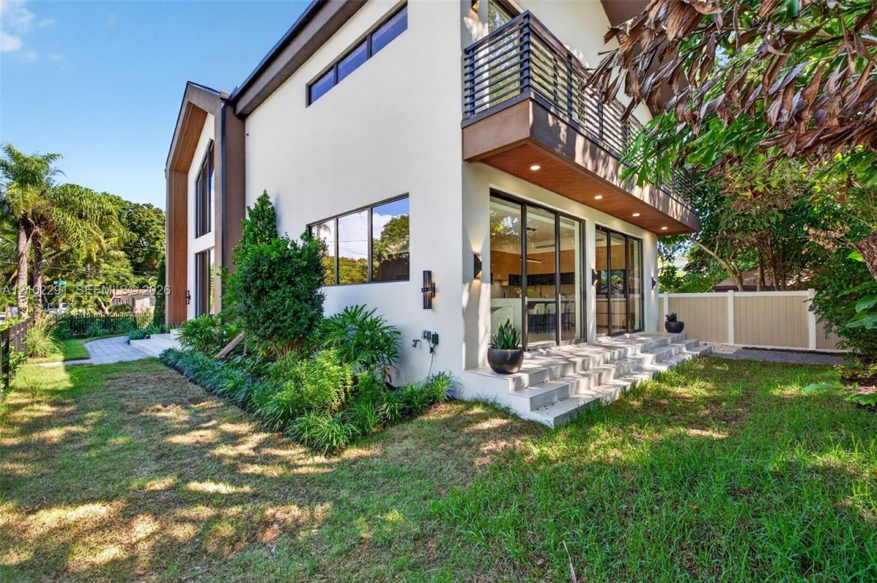 1412 SW 7th St , Fort Lauderdale, FL 33312 Photo