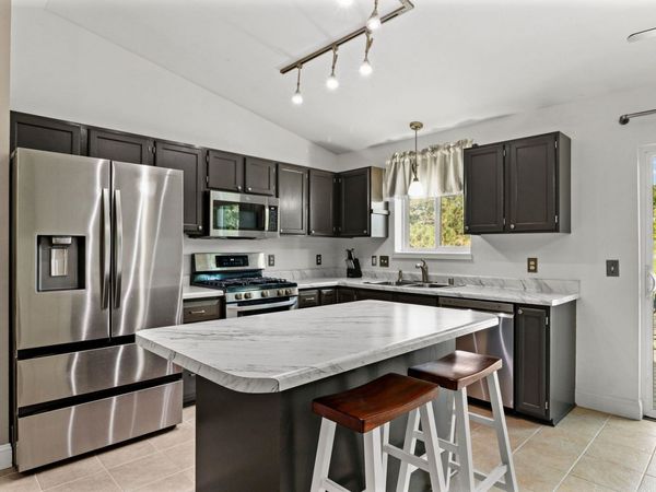 535 Goldenrod Circle, Verona, WI 53593