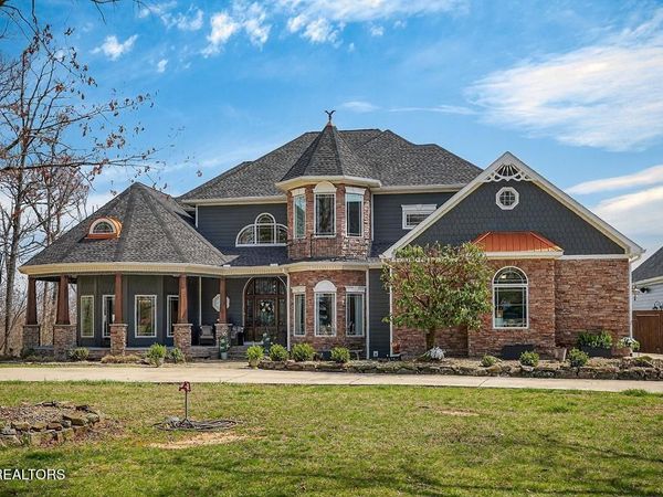 5715 Pleasant Ridge Rd, Sparta, TN 38583