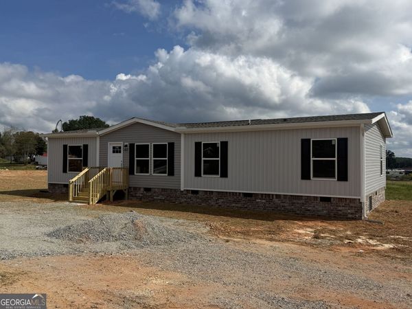 7484 Lula Road, Lula, GA 30554