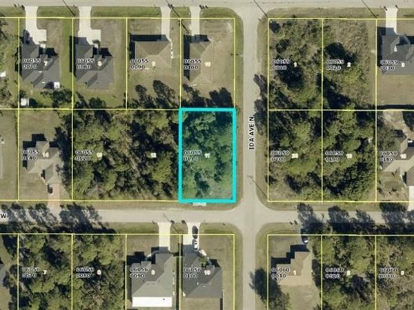 2800 41st ST W, LEHIGH ACRES, FL 33971