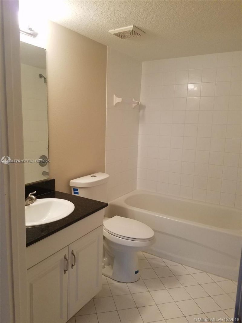 3750 N Jog Rd , Unit 103, West Palm Beach, FL 33411 Photo