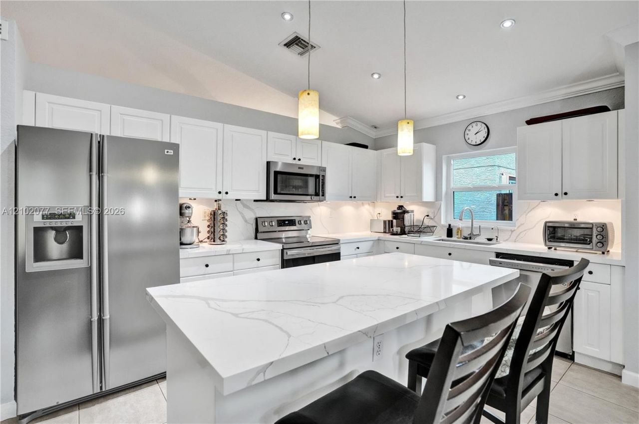 13403 SW 118th Pass , Miami, FL 33186 Photo
