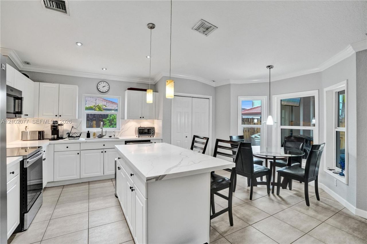 13403 SW 118th Pass , Miami, FL 33186 Photo