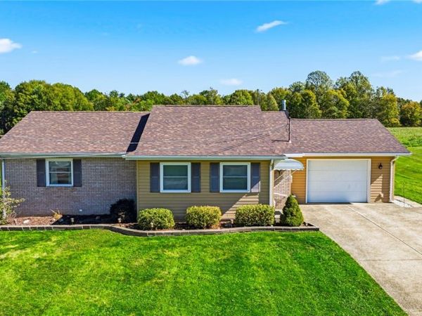 3908 Shi Mar Drive, Ashtabula, OH 44004