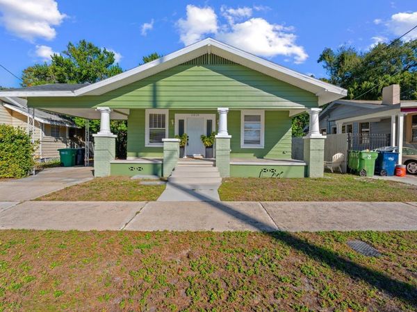 1010 E LAKE AVENUE , TAMPA, FL 33605