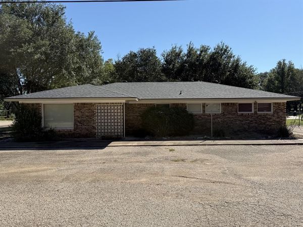 401 5th Street, Valley Mills, TX 76689