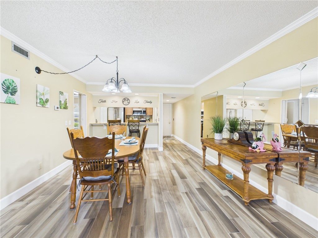 18 Plantation Drive, Unit 106, Vero Beach, FL 32966 Photo
