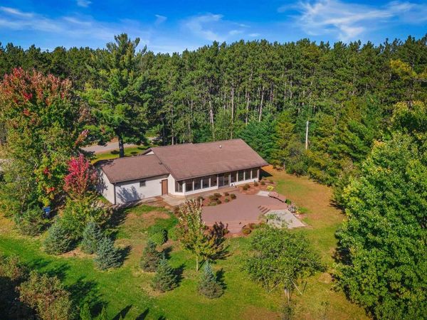 1811 WHISPERING PINE DRIVE, Plover, WI 54467