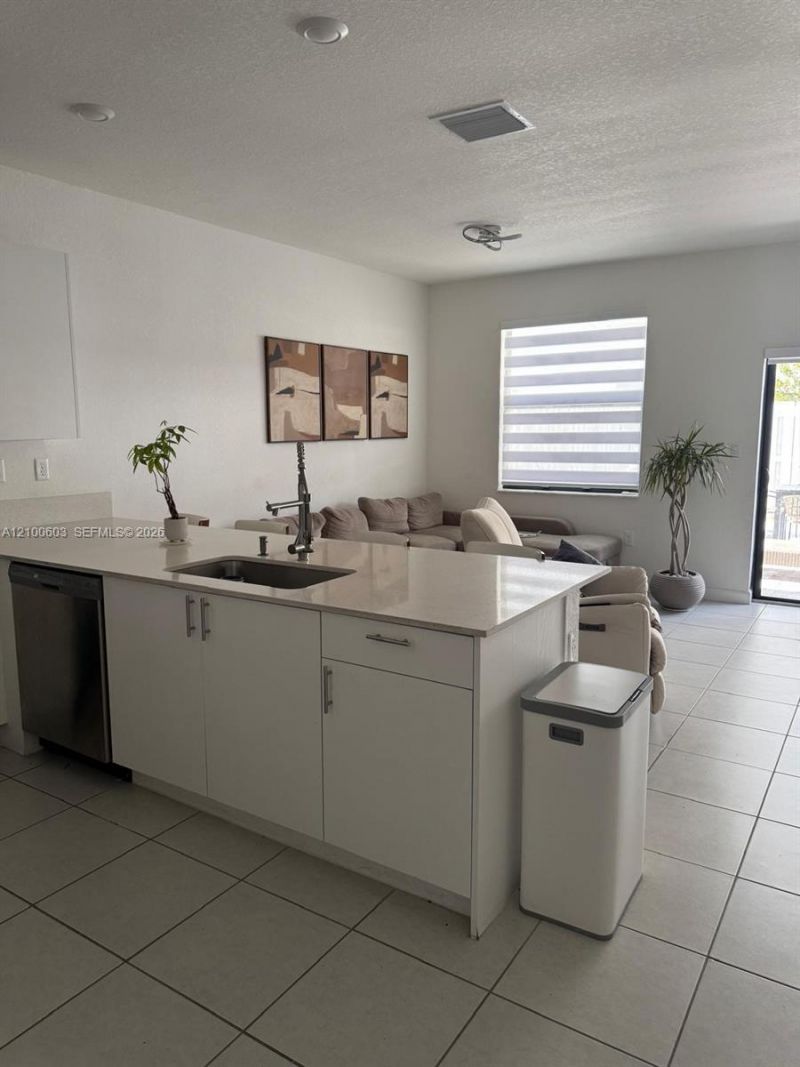 12880 SW 232nd Ln , Homestead, FL 33032 Photo