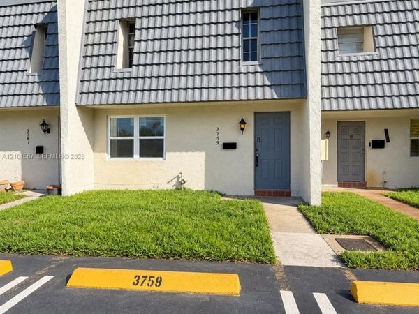 3759 NW 20th St , Unit 705, Lauderdale Lakes, FL 33311