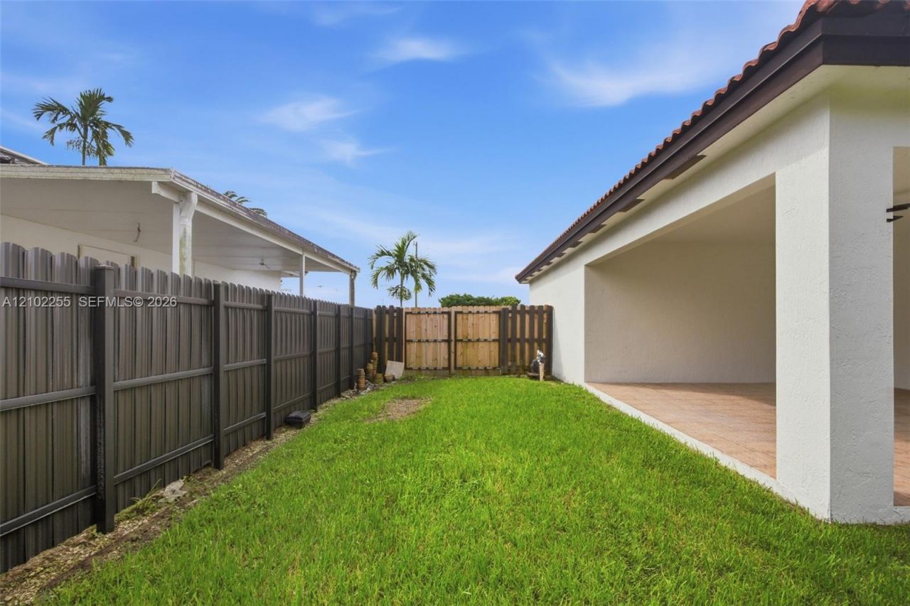 16483 SW 282nd St, Homestead, FL 33033 Photo