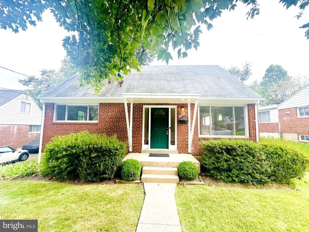3921 WELLER ROAD , SILVER SPRING, MD 20906