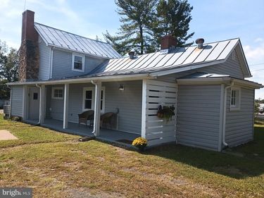 3096 W RIDGE ROAD , BARBOURSVILLE, VA 22923
