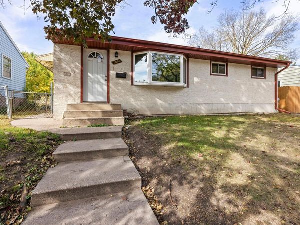 1097 Dale Street N, Saint Paul, MN 55117