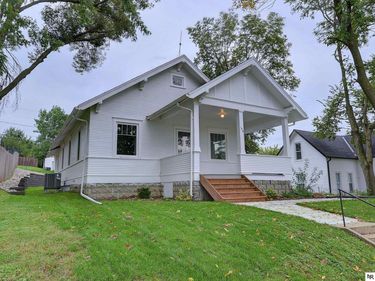 109 N Molley Street, Bennington, NE 68007