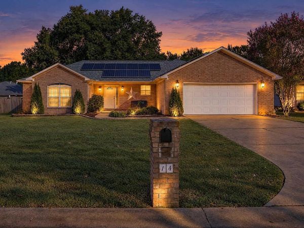 14 Stonewood Court , Cabot, AR 72023