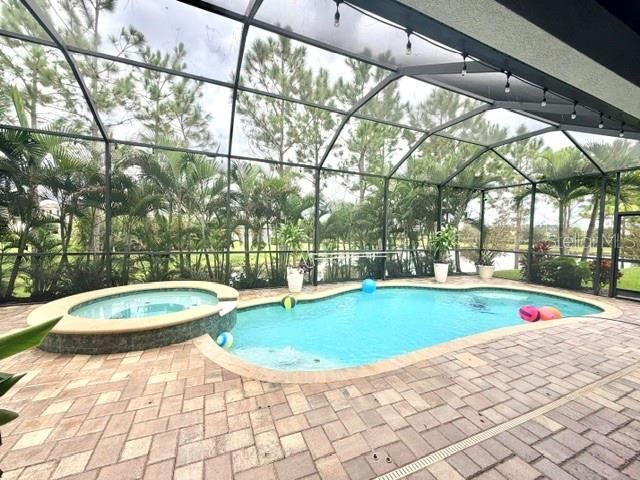 1907 Hidden Springs Drive, New Port Richey, FL 34655 Photo