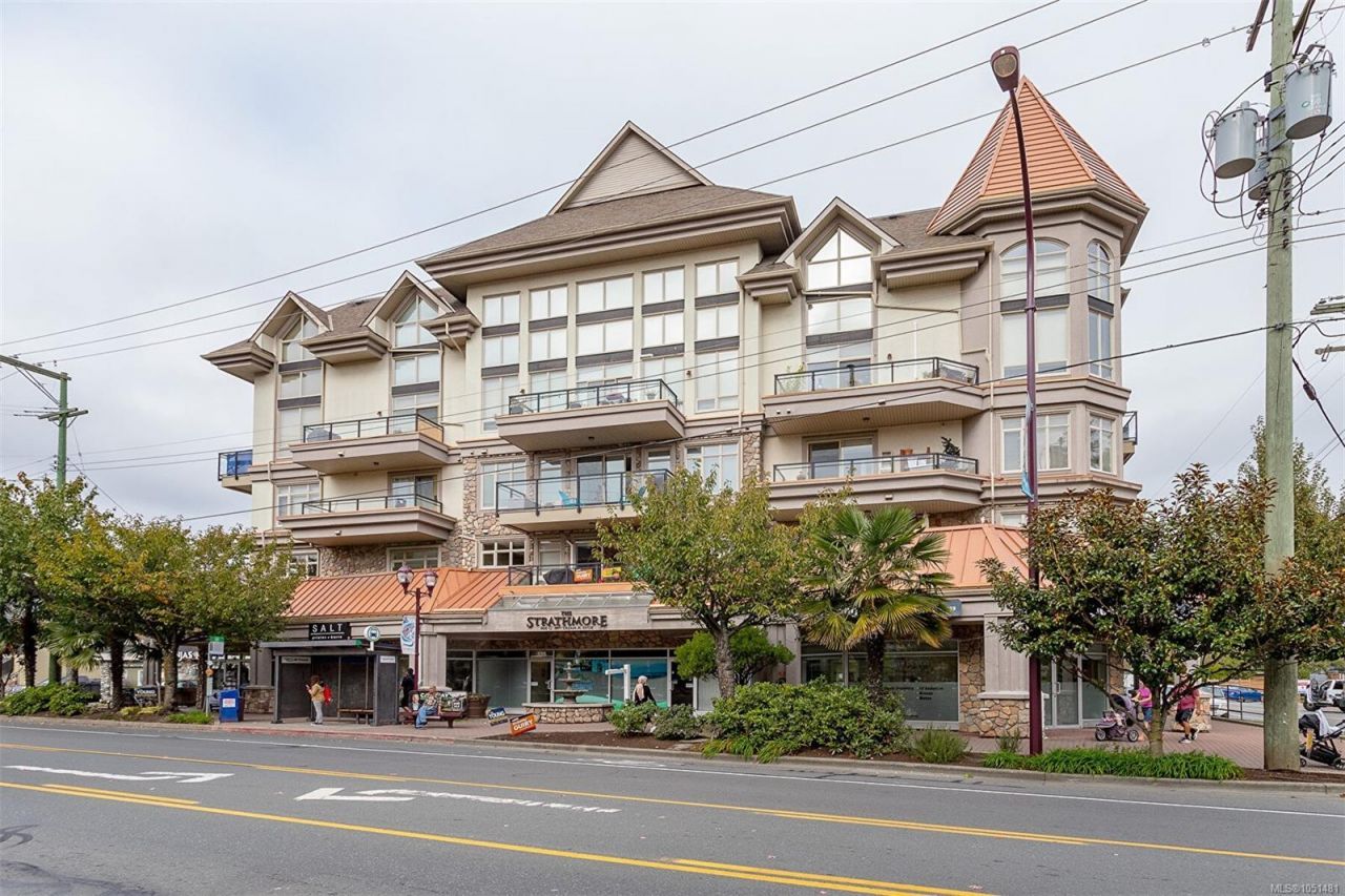 866 Goldstream Ave Langford, BC V9B 0J3