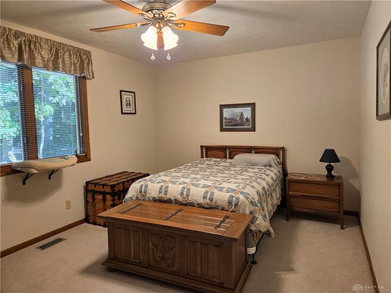 5635 Calais Drive, Springfield, OH 45503 Photo 12