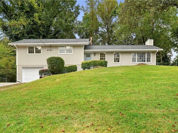 2751 Dunwood Lane , Acworth, GA 30102