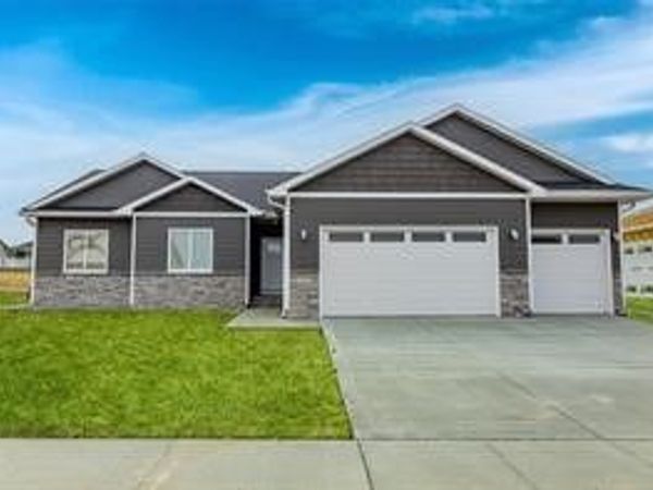 304 Willow Street, Baxter, IA 50028
