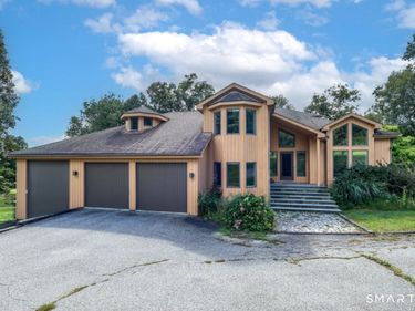 41 McNulty, New Milford, CT 06776