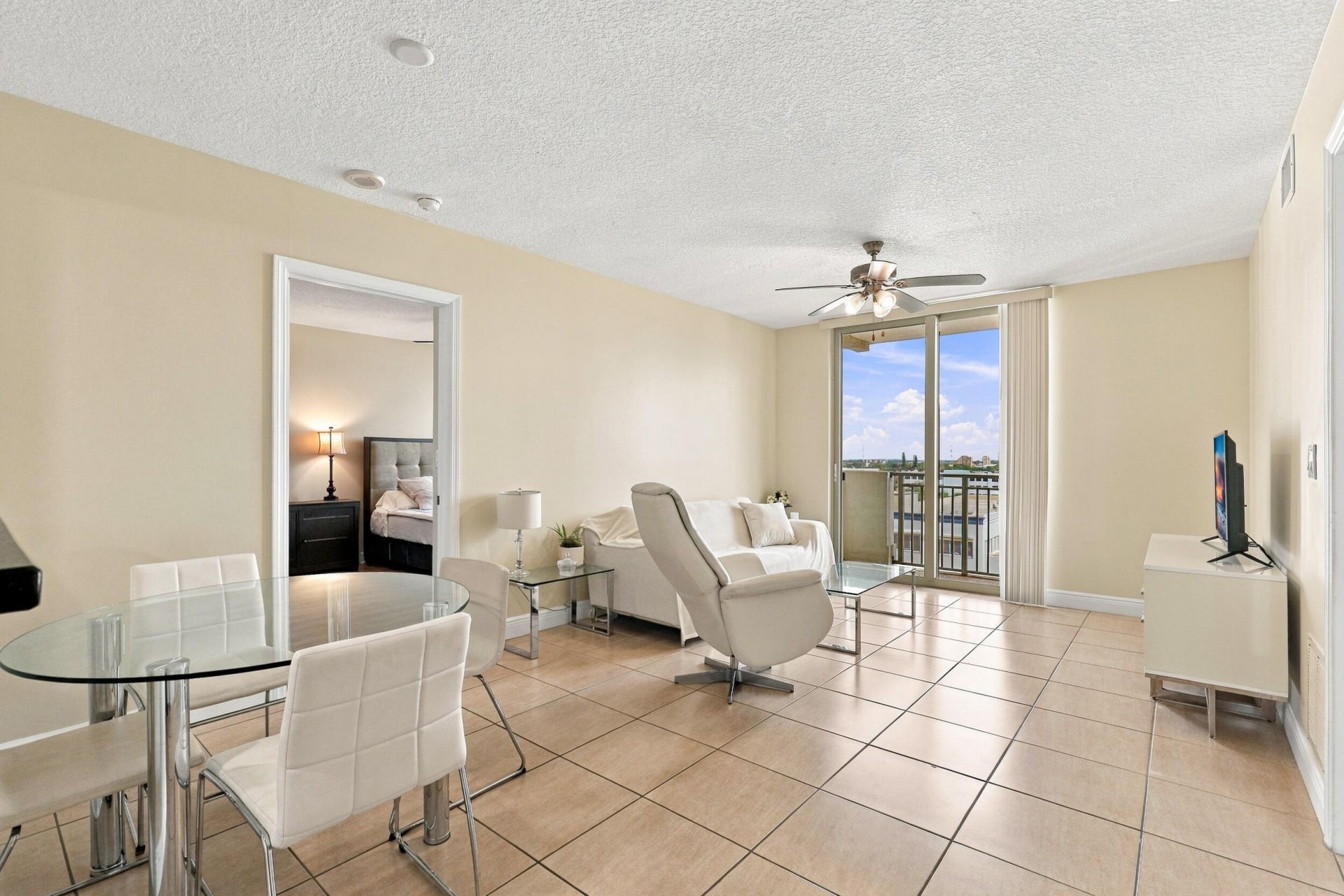 610 Clematis Street, Unit 706, West Palm Beach, FL 33401 Photo