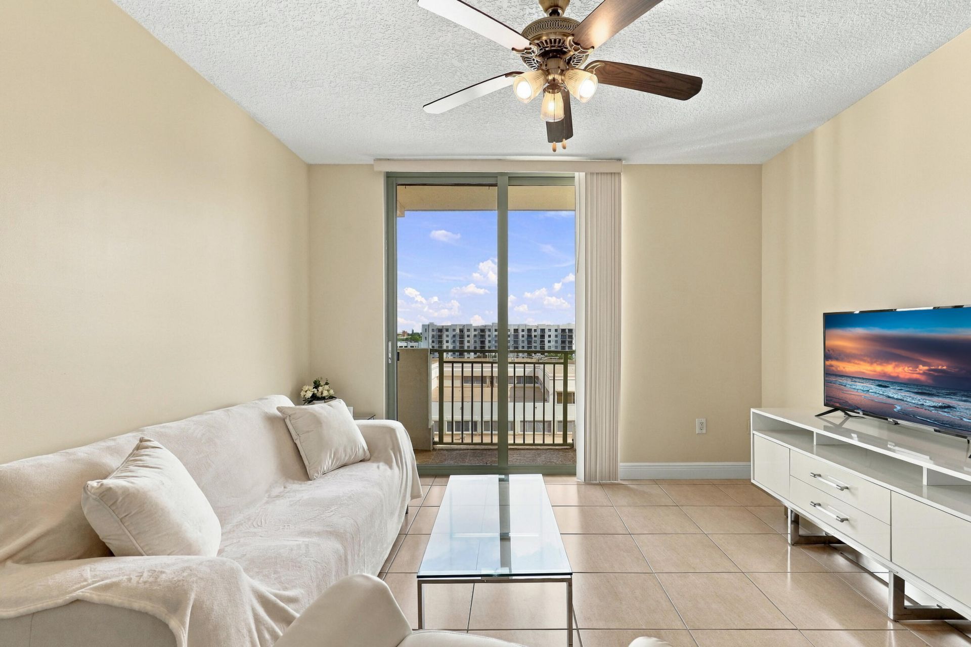 610 Clematis Street, Unit 706, West Palm Beach, FL 33401 Photo