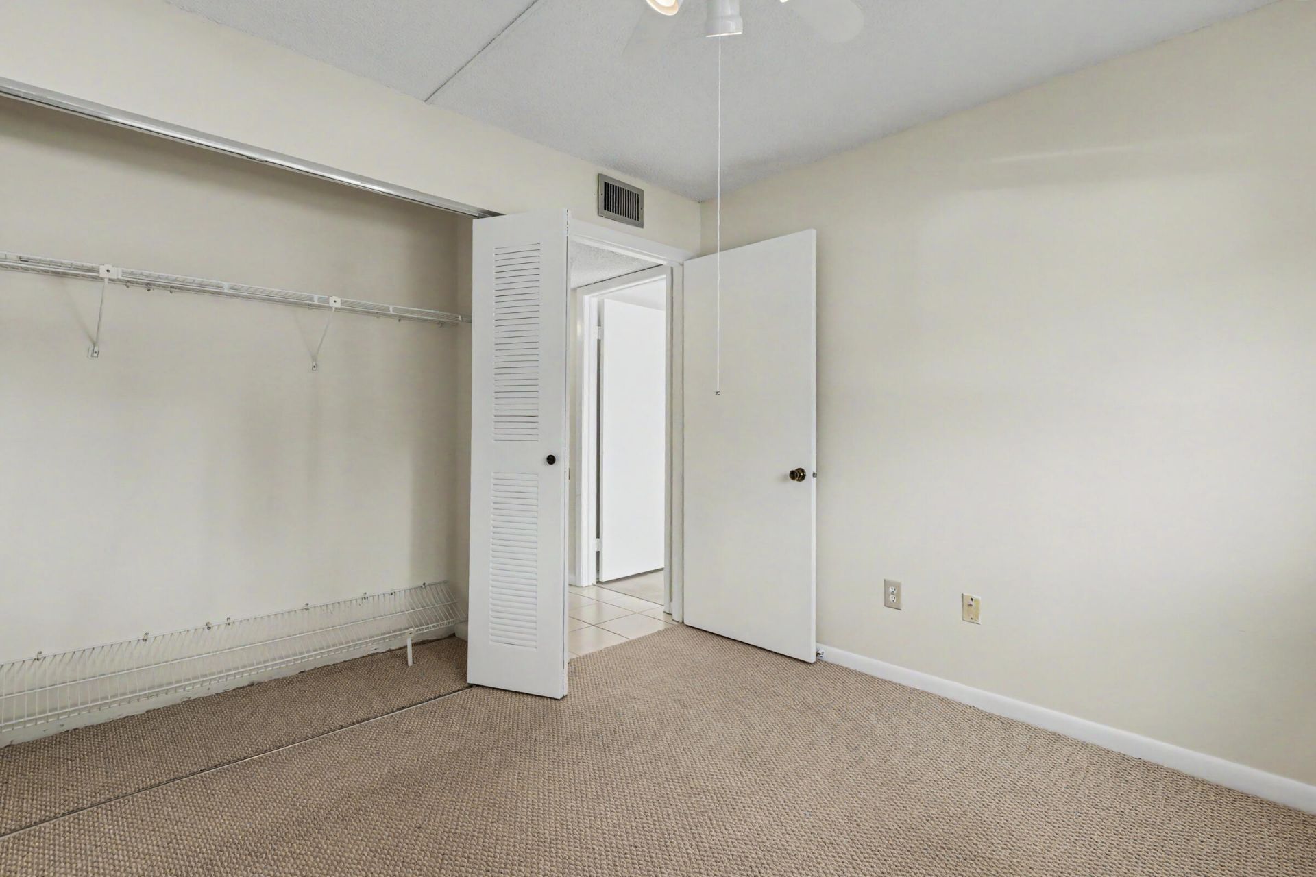9584 N Belfort Circle, Unit 112, Tamarac, FL 33321 Photo