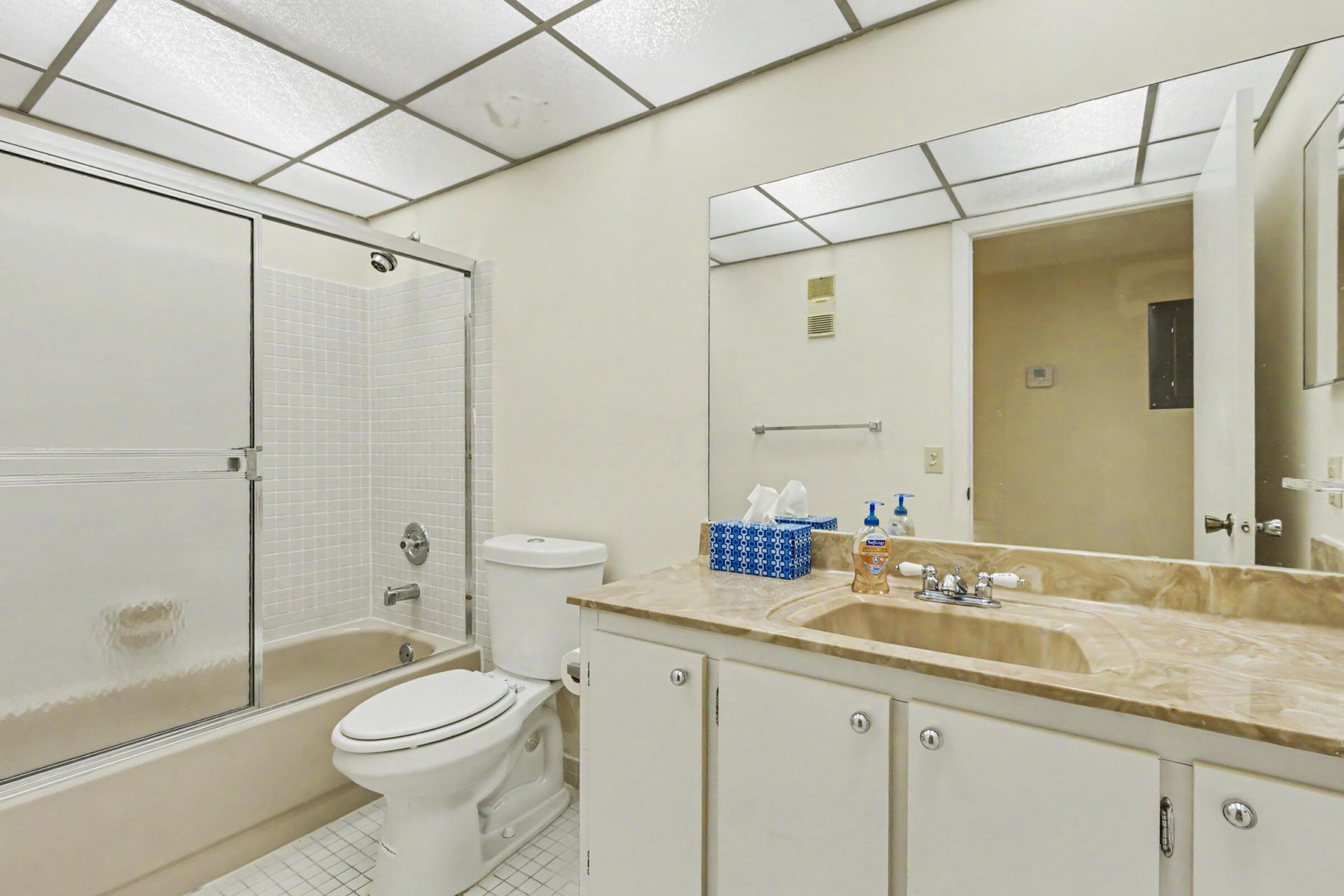 9584 N Belfort Circle, Unit 112, Tamarac, FL 33321 Photo