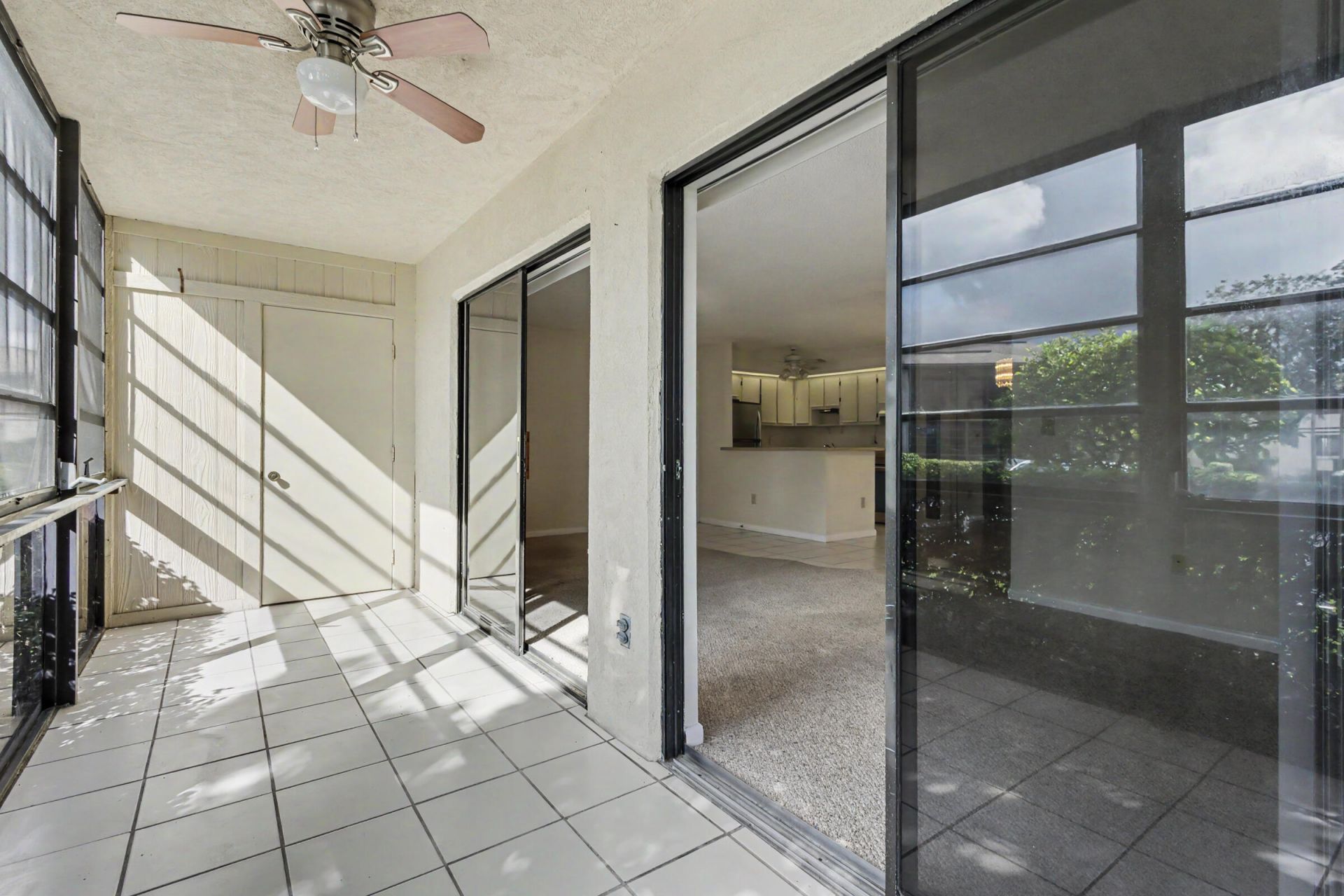 9584 N Belfort Circle, Unit 112, Tamarac, FL 33321 Photo
