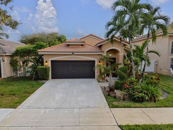 20310 SW 3RD Street, Pembroke Pines, FL 33029